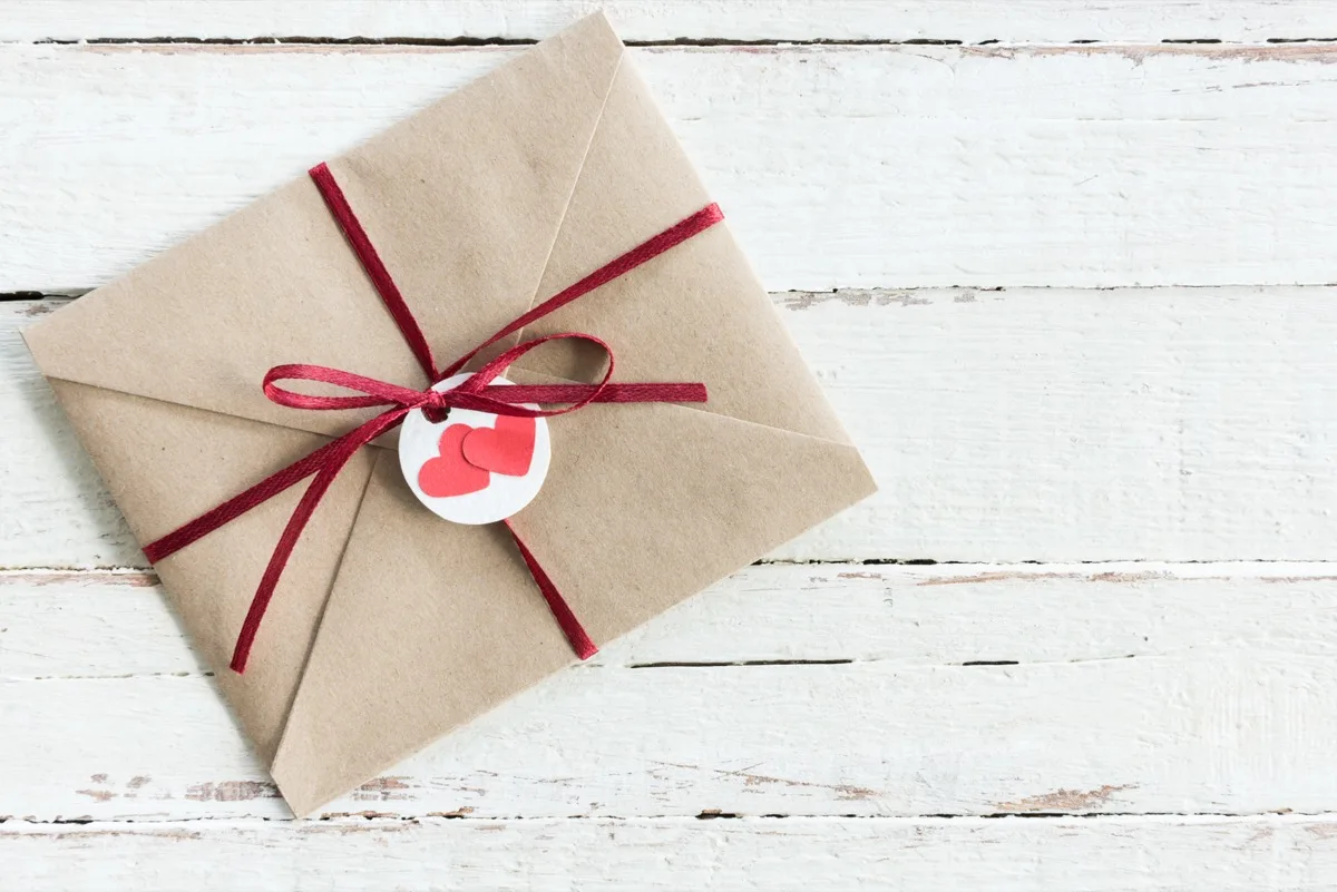 How To Stop Technology From Murdering Romance