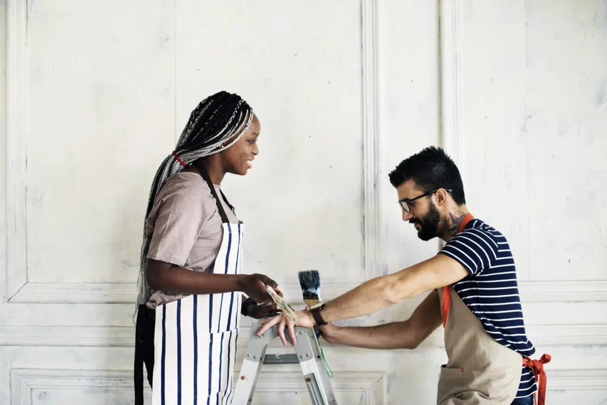 couple painting together