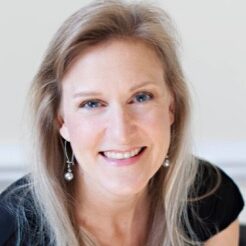 Picture of Claire Casey