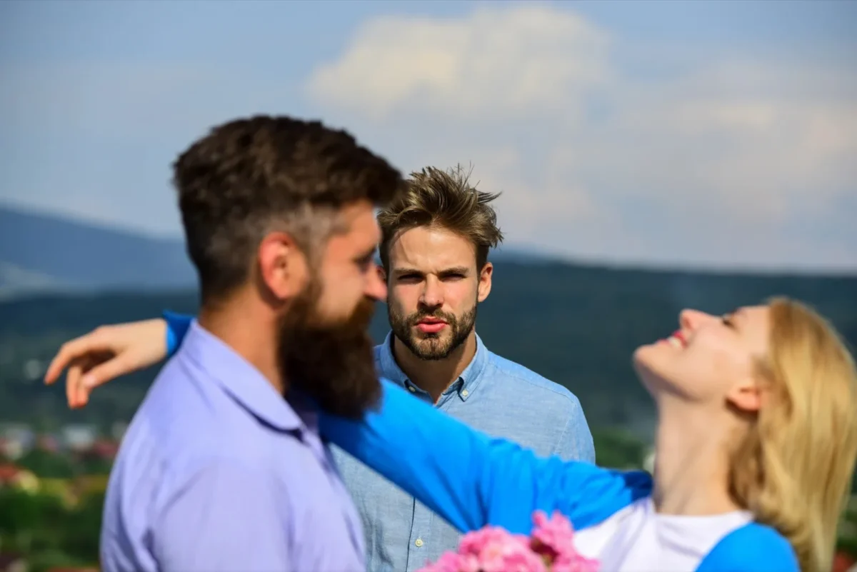 25 Mistakes That Make Your Ex Not Want You Back, According To A Love Coach mistakes you make with your ex