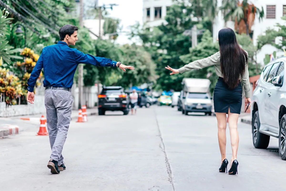 19 Awful Pieces Of Dating Advice That Keep Women Single bad dating advice for women