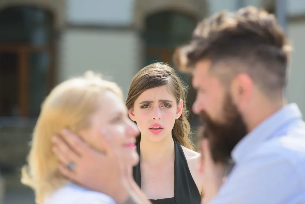 25 Mistakes That Make Your Ex Not Want You Back, According To A Love Coach mistakes you make with your ex