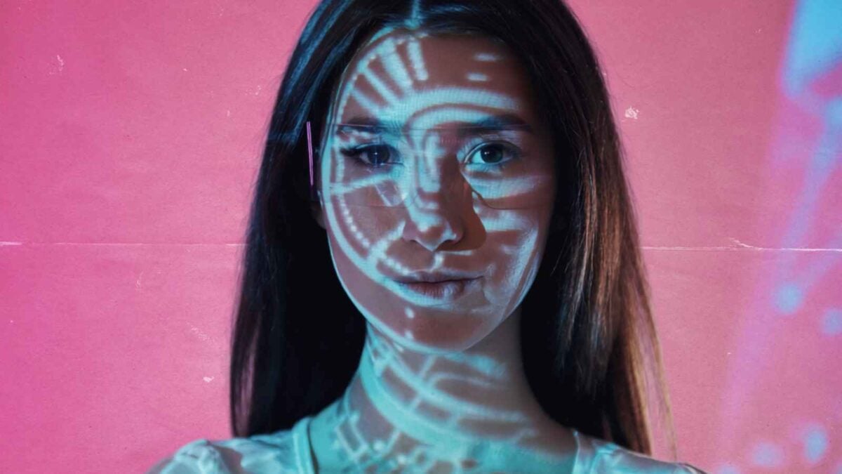 woman with light markings on face