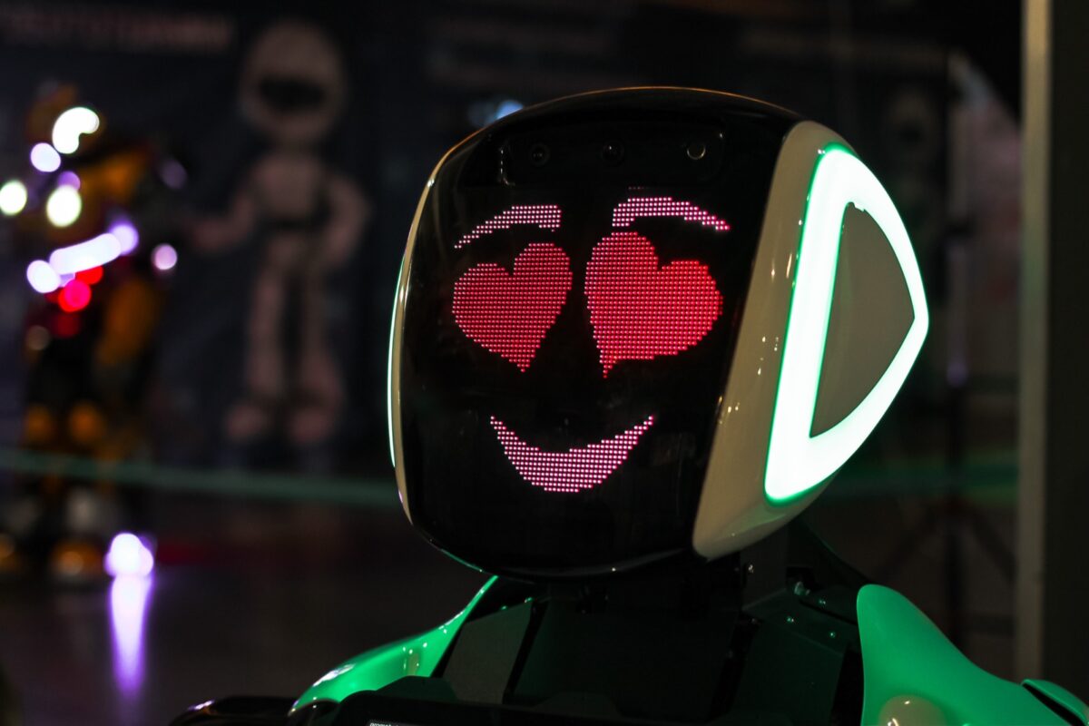 robot head smiling with heart eyes